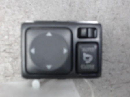 COMMANDE RETROVISSEUR EXTERIEUR ELECTRIQUE NISSAN JUKE