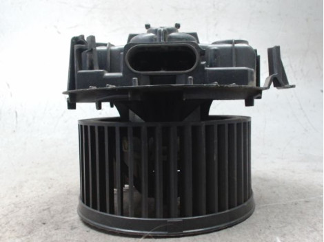 MOTEUR VENTILATEUR CHAUFFAGE RENAULT MEGANE II PH2 2006-