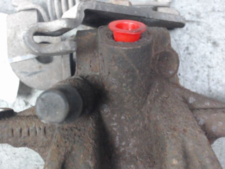 ETRIER DE FREIN ARRIERE GAUCHE FORD MONDEO CLIPPER 00-07