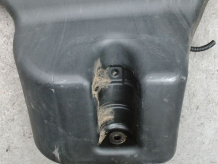 RESERVOIR LAVE-GLACE AVANT MERCEDES VITO