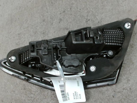 FEU ARRIERE INTERIEUR GAUCHE SEAT LEON