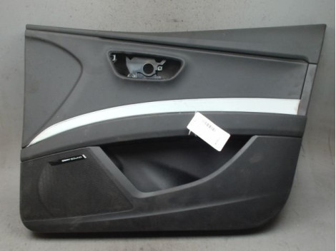 GARNITURE PORTE AVANT DROIT SEAT LEON