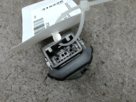 BOUTON DE DEMARRAGE TOYOTA PRIUS