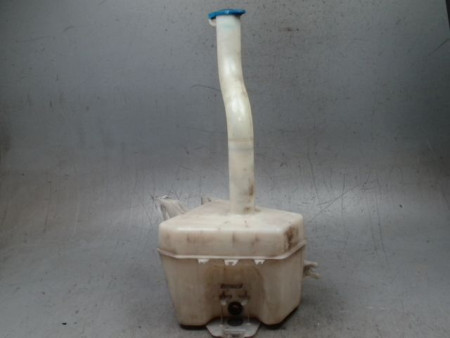 RESERVOIR LAVE-GLACE AVANT HYUNDAI TUCSON