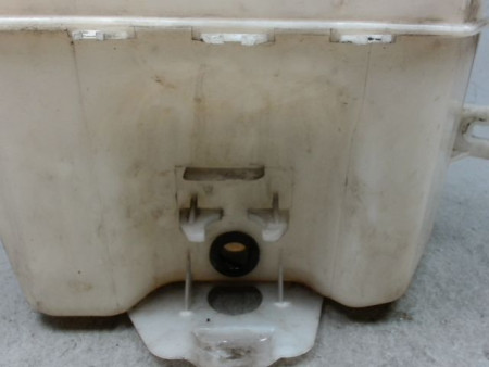 RESERVOIR LAVE-GLACE AVANT HYUNDAI TUCSON