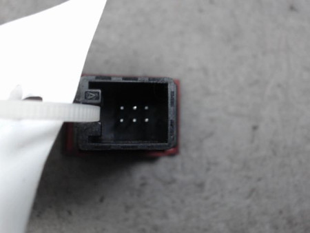 BOUTON DE WARNING AUDI A3 CABRIOLET 2008-