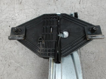 MECANISME+MOTEUR LEVE-GLACE AVANT DROIT DACIA SANDERO