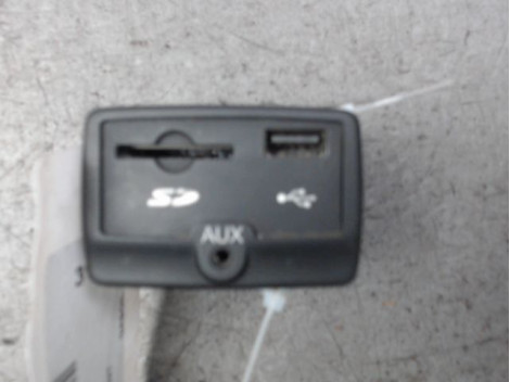 PORT USB/AUX ALFA ROMEO GIULIETTA