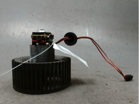 MOTEUR VENTILATEUR CHAUFFAGE RENAULT TWINGO 93-98