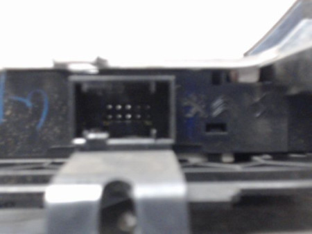 BOUTON DE WARNING PEUGEOT 2008