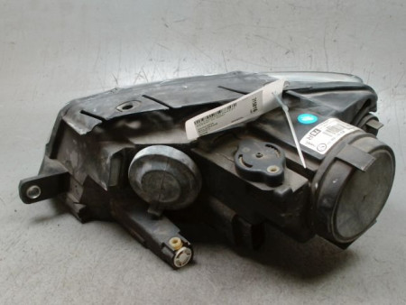 PHARE DROIT VOLKSWAGEN PASSAT 2005-