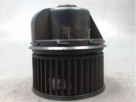 MOTEUR VENTILATEUR CHAUFFAGE FORD KUGA
