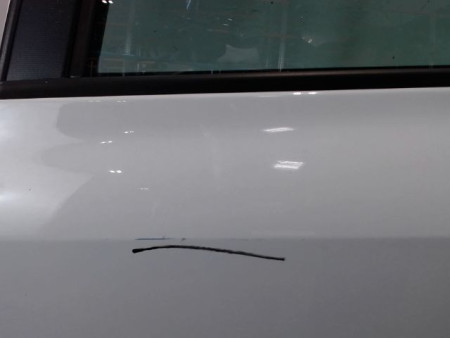 PORTE ARRIERE GAUCHE RENAULT CLIO III 2009-