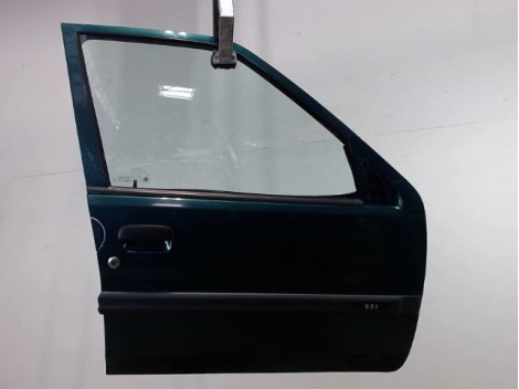 PORTE AVANT DROIT CITROEN SAXO -99