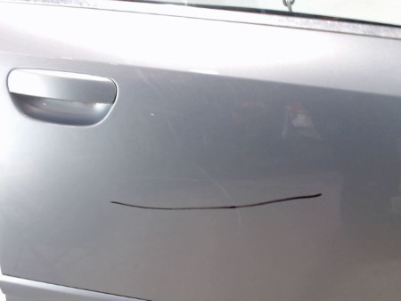 PORTE AVANT DROIT AUDI A4 2001-
