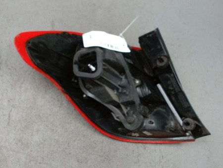 FEU ARRIERE DROIT CITROEN C4