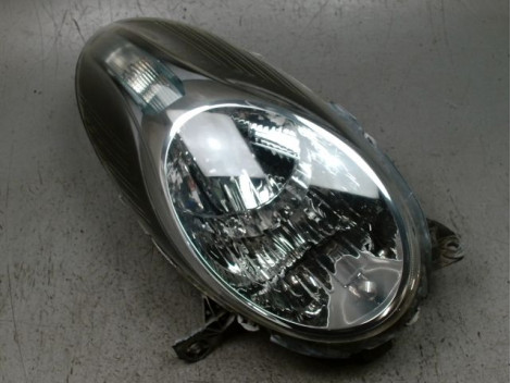PHARE DROIT NISSAN MICRA