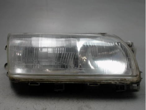 PHARE DROIT NISSAN PRIMERA