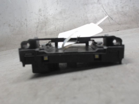 LECTEUR DE CARTE RENAULT SCENIC II PH2 2006-