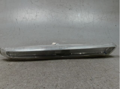 FEUX POSITION GAUCHE PEUGEOT 807