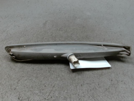 FEUX POSITION GAUCHE PEUGEOT 807