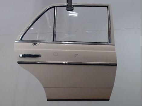 PORTE ARRIERE DROIT MERCEDES 200