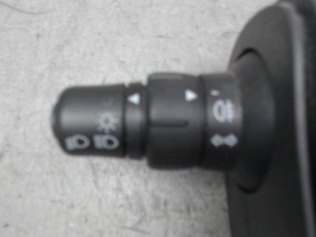 COMMANDE CLIGNOTANT RENAULT CLIO III 2009-