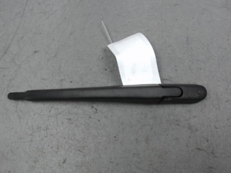 BRAS ESSUIE-GLACE ARRIERE RENAULT CLIO III 2009-