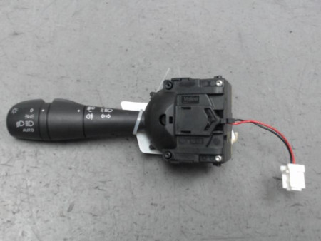 COMMANDE CLIGNOTANT RENAULT CAPTUR