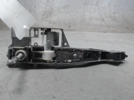 POIGNEE EXTERIEURE PORTE AVANT GAUCHE PEUGEOT 3008 2009-