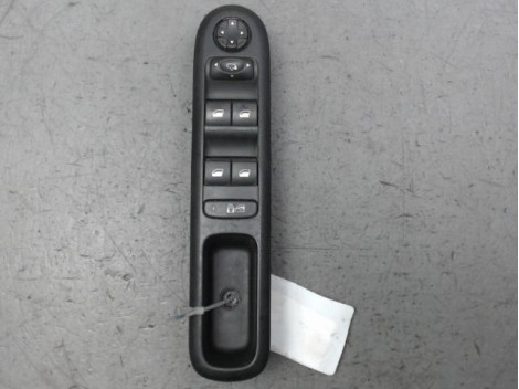 COMMANDE LEVE-GLACE PORTE AVG PEUGEOT 3008 2009-