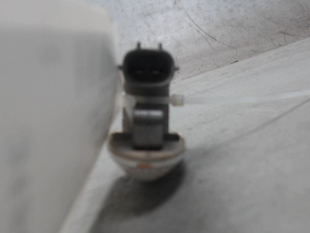 REPETITEUR AILE DROIT TOYOTA YARIS II 2010-
