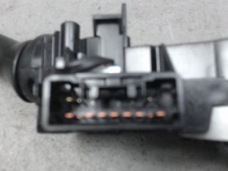 COMMANDE CLIGNOTANT TOYOTA YARIS II 2010-