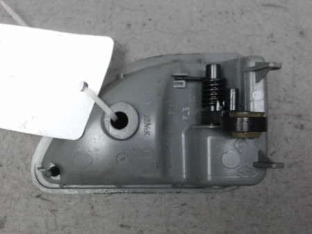 POIGNEE INTERIEURE PORTE AVANT GAUCHE RENAULT TWINGO PH.3 2000-2007