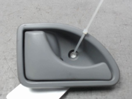 POIGNEE INTERIEURE PORTE AVANT GAUCHE RENAULT TWINGO PH.3 2000-2007