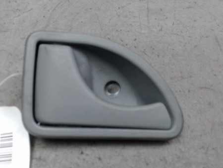 POIGNEE INTERIEURE PORTE AVANT GAUCHE RENAULT TWINGO PH.3 2000-2007