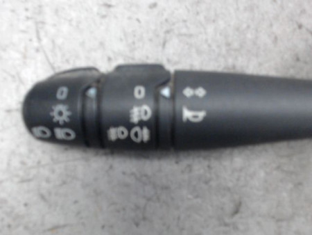 COMMANDE CLIGNOTANT RENAULT LAGUNA -98