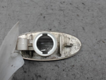 REPETITEUR AILE DROIT NISSAN MICRA