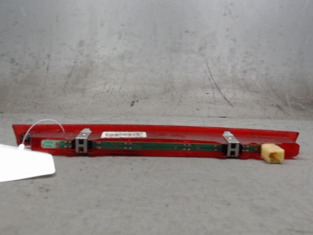 FEUX STOP SUPPLEMENTAIRE RENAULT MEGANE