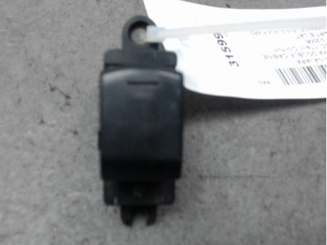 COMMANDE LEVE-GLACE PORTE ARD NISSAN NAVARA DOUBLE CABINE
