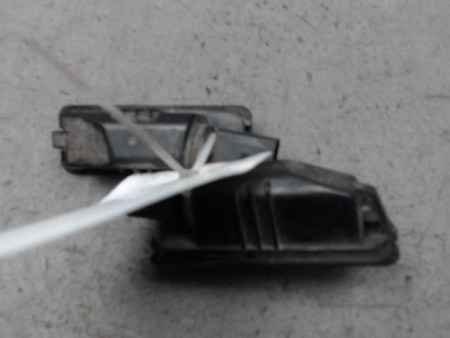 ECLAIREUR PLAQUE DE POLICE VOLKSWAGEN POLO 2009-