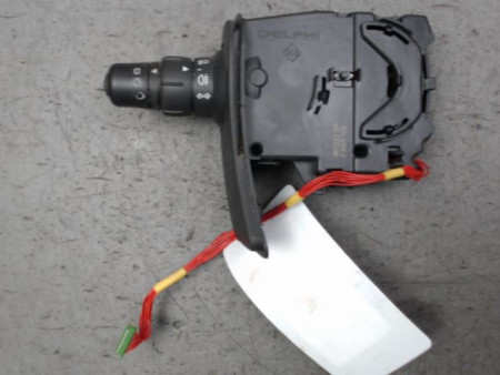 COMMANDE CLIGNOTANT RENAULT CLIO III 2009-