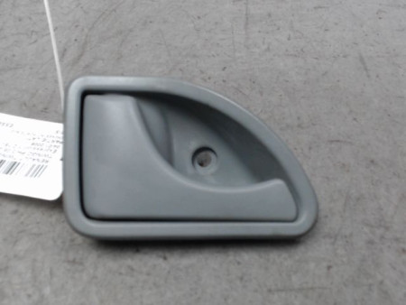 POIGNEE INTERIEURE PORTE AVANT GAUCHE RENAULT TWINGO PH.3 2000-2007