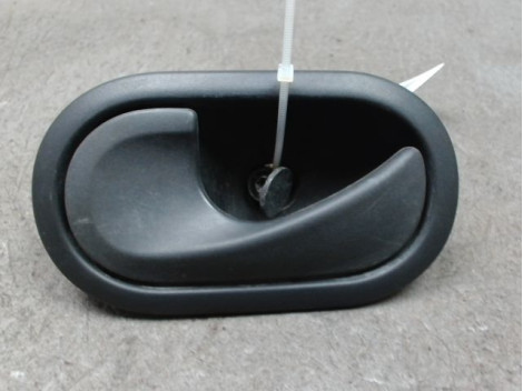 POIGNEE INTERIEURE PORTE AVANT GAUCHE RENAULT KANGOO