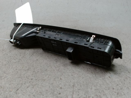 COMMANDE LEVE-GLACE PORTE AVG RENAULT MEGANE