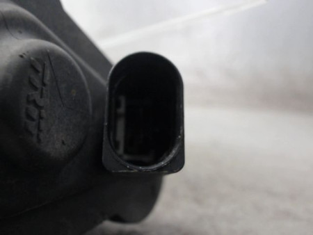 ETRIER DE FREIN ARRIERE DROIT VOLKSWAGEN PASSAT 2005-