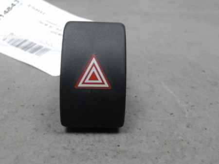 BOUTON DE WARNING TOYOTA C-HR