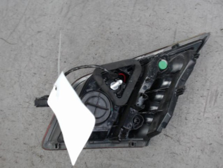 FEU ARRIERE INTERIEUR GAUCHE PEUGEOT 308