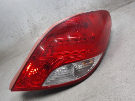 FEU ARRIERE DROIT PEUGEOT 207 3P