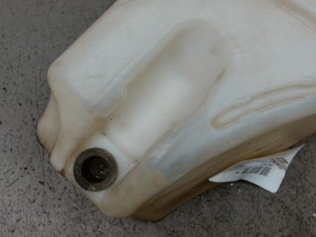 RESERVOIR LAVE-GLACE AVANT FORD FIESTA 2005-